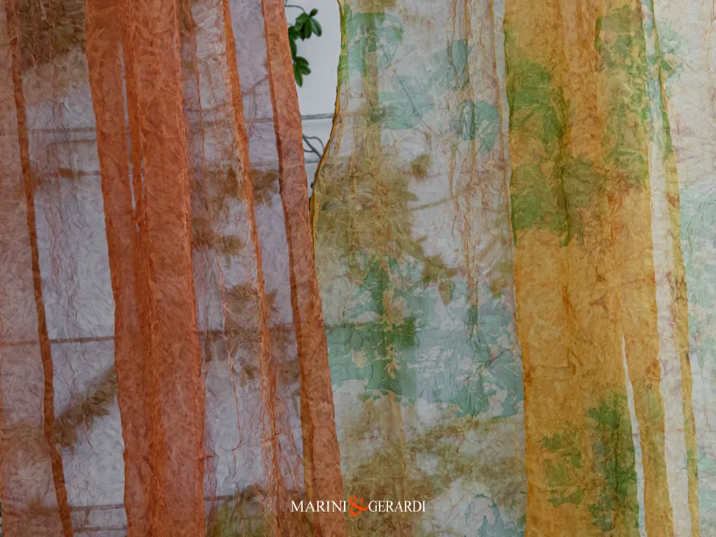 Cavaliere Tendaggi Splendidi Colori Organza Stropicciata Arancio Giallo