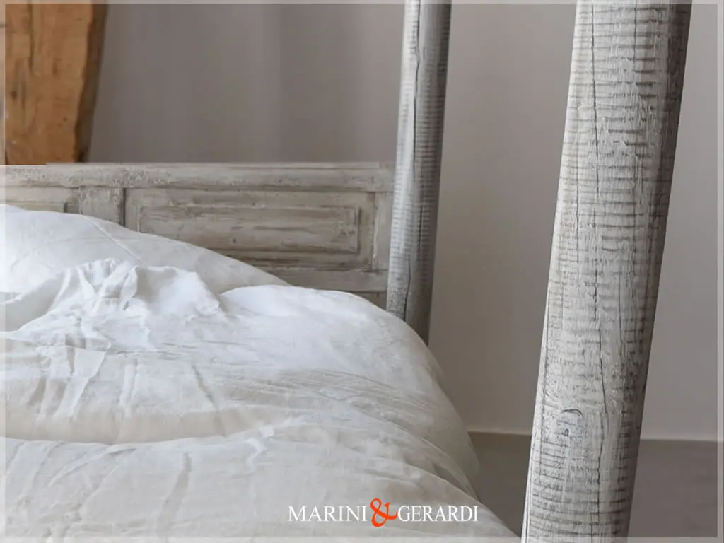 Arredo Letto piazza e mezza o matrimoniale Con Baldacchino Marini Gerardi