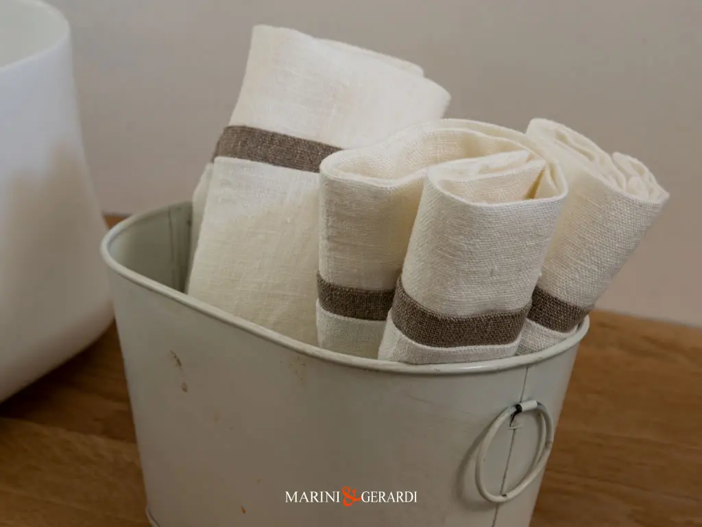 Asciugamani Bianchi Salviette Mani Bagno In Lino Inserto A Contrasto