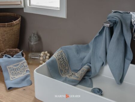Bagno Set Asciugamani In Lino Celeste