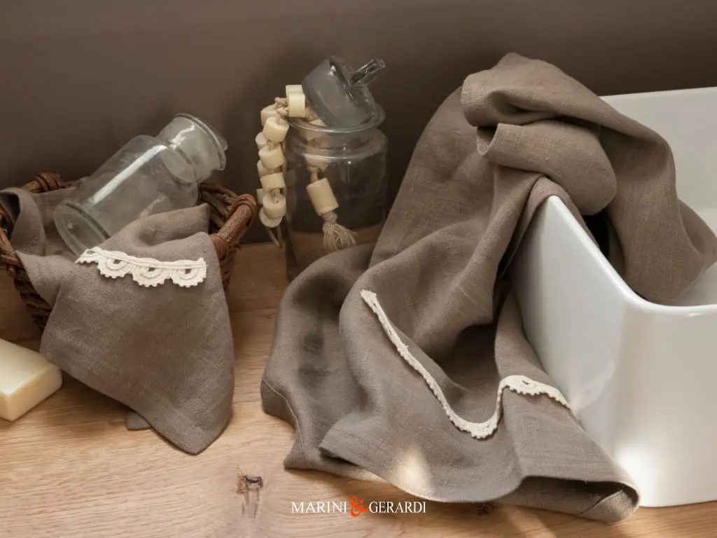 Biancheria Bagno Asciugamani Lino Tabacco Applicazioni Passamaneria