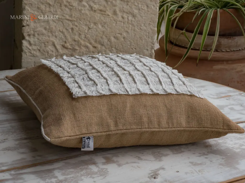 Cuscini Arredo Juta Shantung Stropicciato Bianco