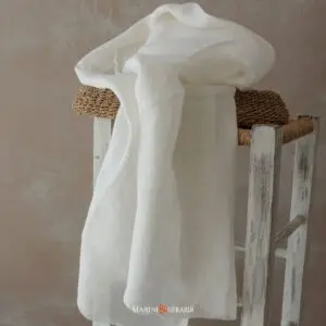 fular da donna in lino bianco naturale splendido
