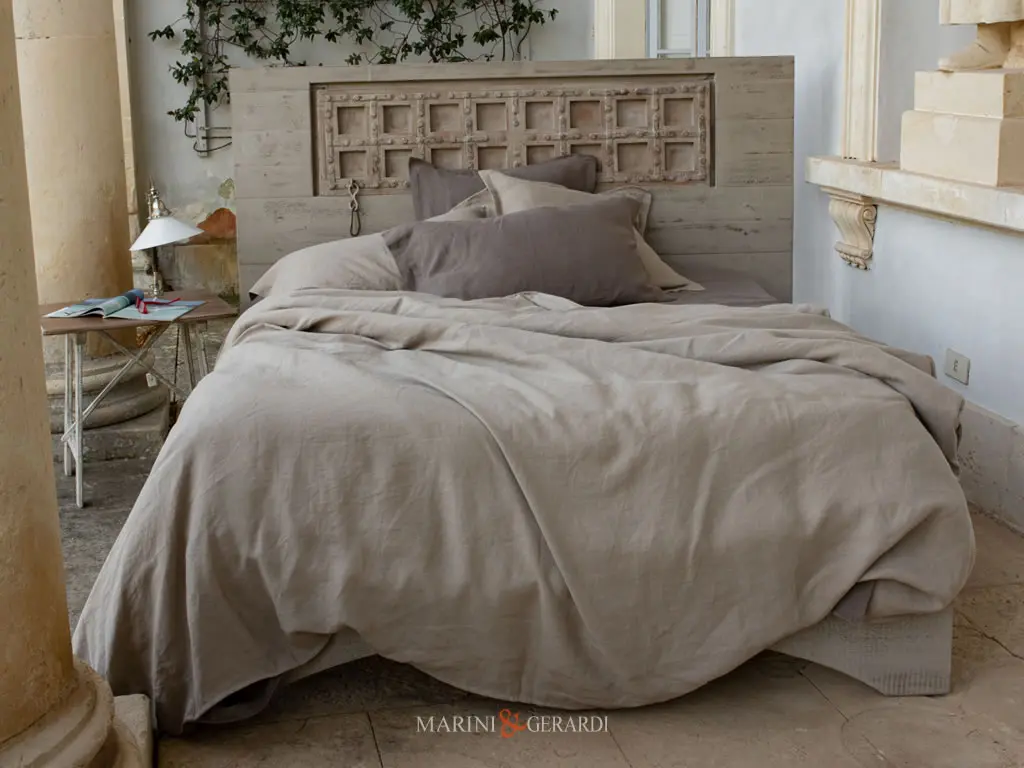 Lenzuola Matrimoniali Tessuto In Lino Collezione Duchessa