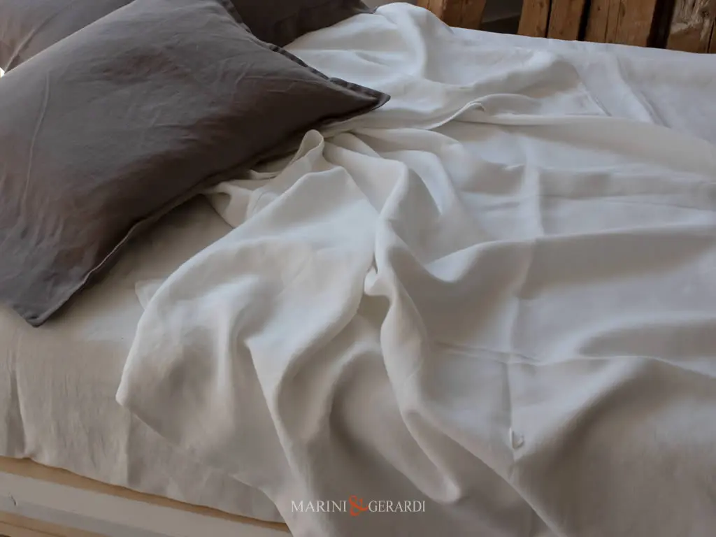 Set Letto Lenzuola Matimoniali Lino Bianco Sotto Sopra Vendita Online