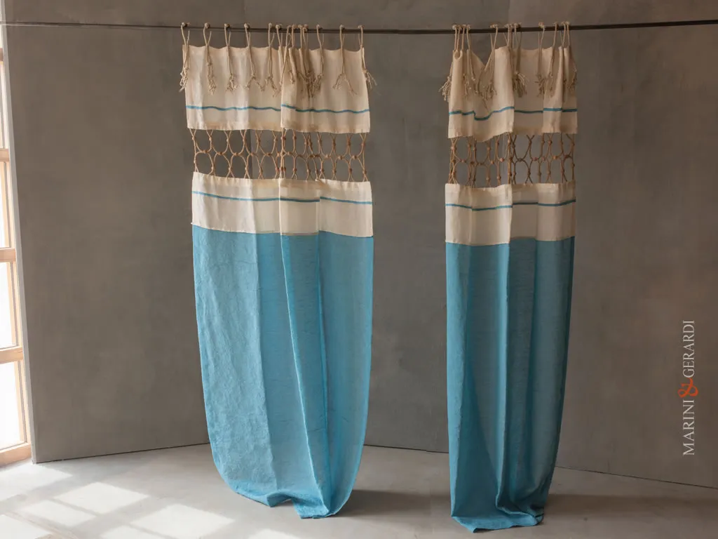 tende in lino su misura soggiorno con passamaneria