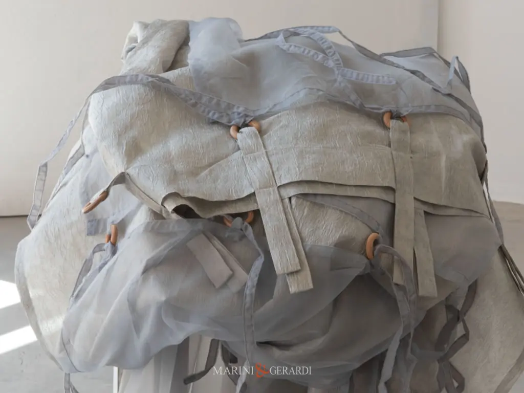 Tende In Organza Moderne Stropicciata Doppio Velo Grigio Asole Anelli Legno