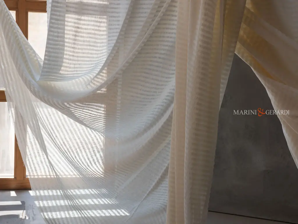 Tessuto lino garzato a righe per tende