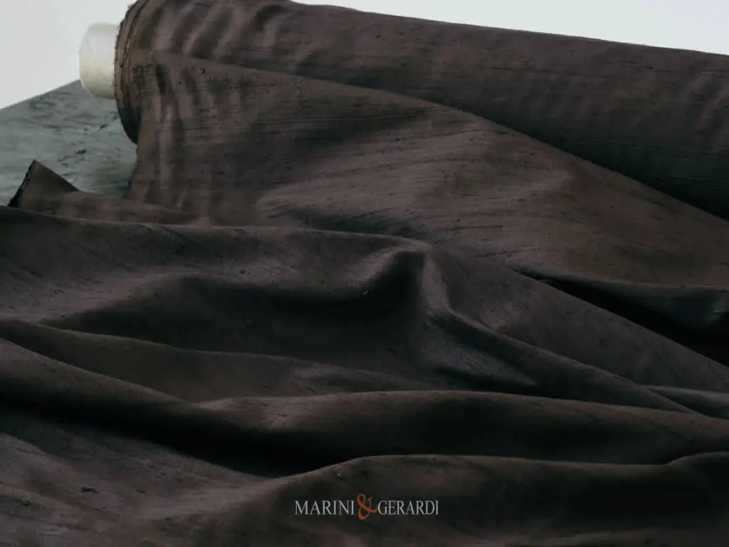Tessuto Shantung In Seta Colore Marrone AC123
