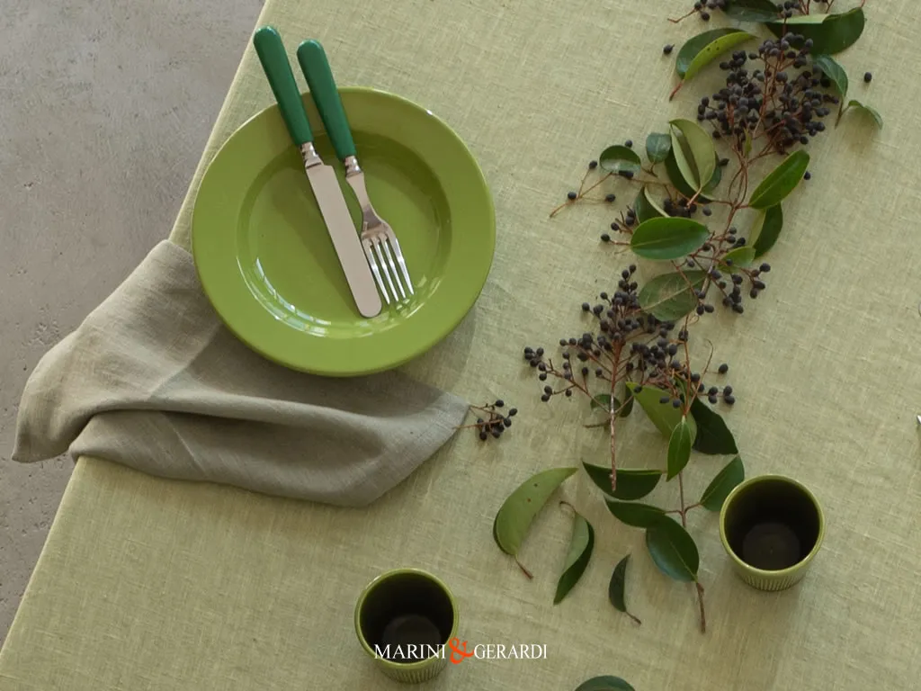 Tovaglia Con Tovaglioli Tavola Moderna Di Lino Verde Pistacchio