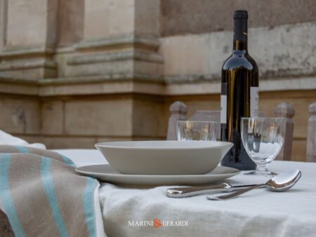 Tovaglia In Lino Su Misura Stoccolma Made In Italy