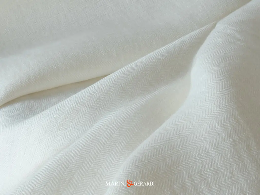 Tessuto Bianco Naturale In Lino Semi Coprente Barbera