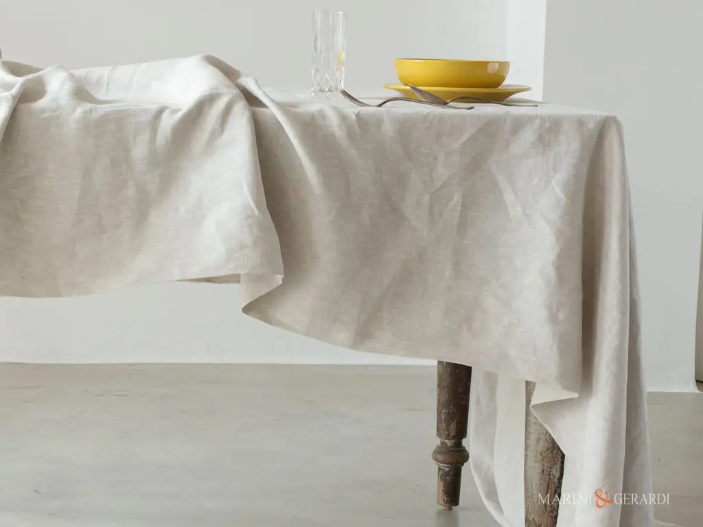 Tessuto In Lino Per Tovaglie Classiche Barolo Grigio Sobrio