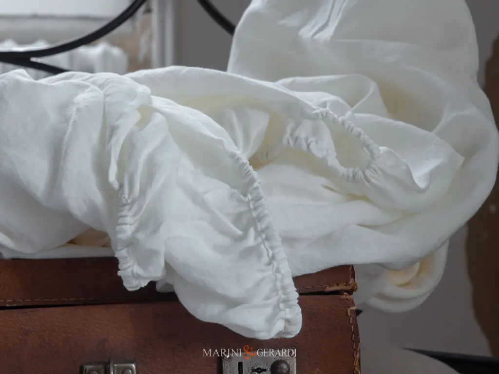 Lenzuola Sotto Con Elastici Per Letto In Lino Bianco Acaya