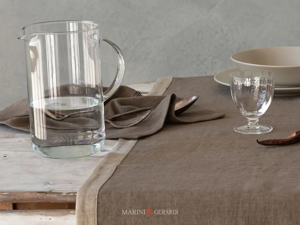 Runner Centrotavola Tovagliette Americane In Lino Tabacco Caffe Latte Con Bordo