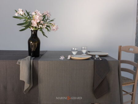 Tovaglie Da Tavola In Lino Con Tovaglioli Grigio Cenere Amsterdam