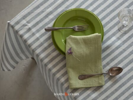 Tovaglia Elegante Rigata Con Tovaglioli In Lino Bianca Grigia Cycas