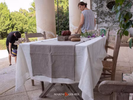 Giulietta Romeo Tovaglia Lino Con Runner Bianca
