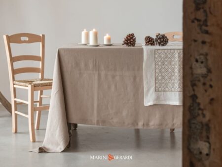 Runner Tavolo Shabby Classico Di Lusso Con Ricamo In Lino 01