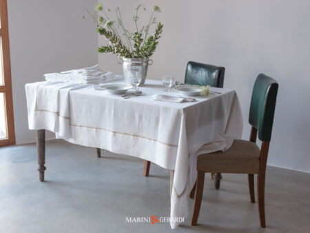 MELISSANO - Tovaglie Eleganti su Misura la Classica in Lino Stropicciato