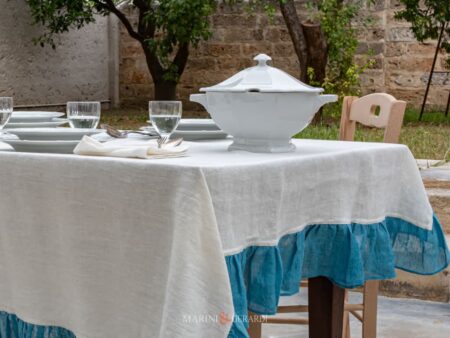 Tovaglia Provenzale Bianca Da 6 12 Posti Con Balza Turchese