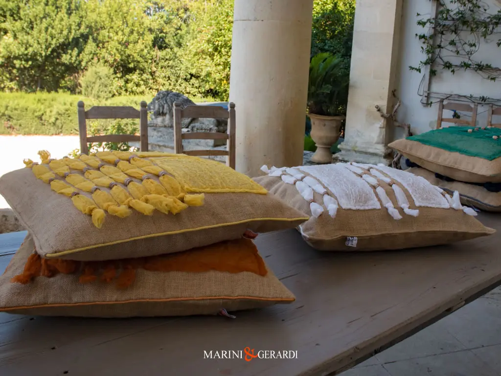 Cuscini Arredo Per Divani In Juta Organza Stropicciata