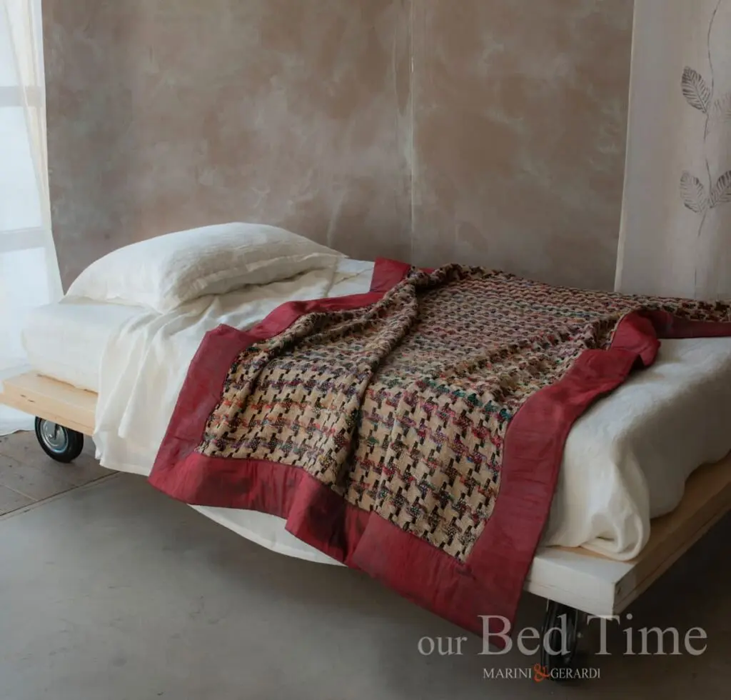 copriletto copridivano copritavolo elegante in seta