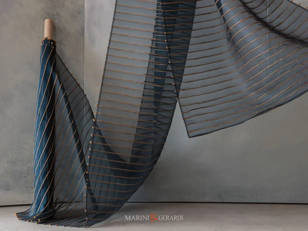 Tenda Organza In Seta Blu Notte Solaria