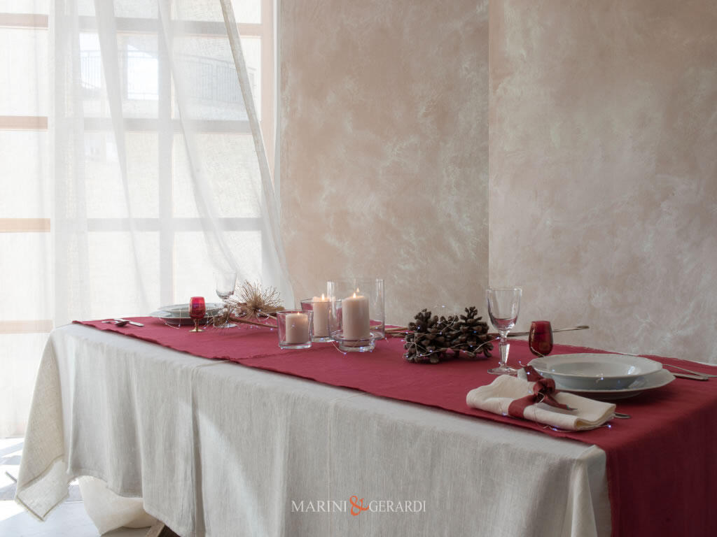 Tovaglia Natale 2023Con Runner Rosso Tovaglioli In Lino