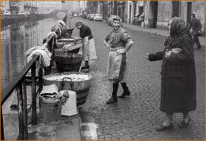 lavandaie lungo navigli foto anni 60 - Tende e Tendaggi Milano e Provincia