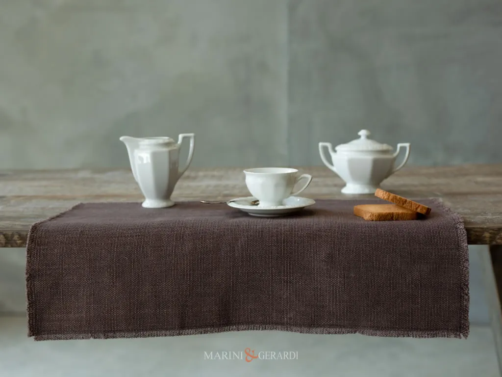 tovagliete americane prima colazione yuta marrone con ceramica bianca