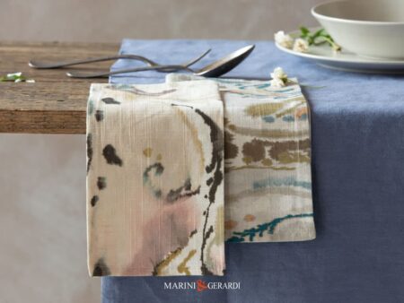 tovaglioli design astratto con runner tavolo elegante in lino parioli