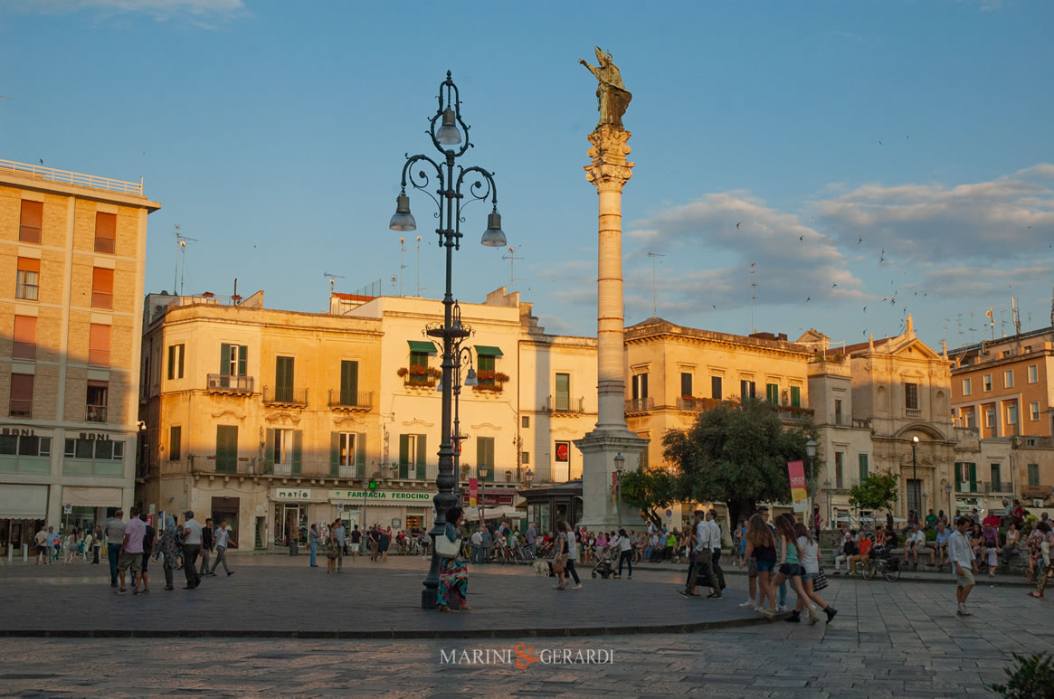 lecce antica barocca piazza santo oronzo