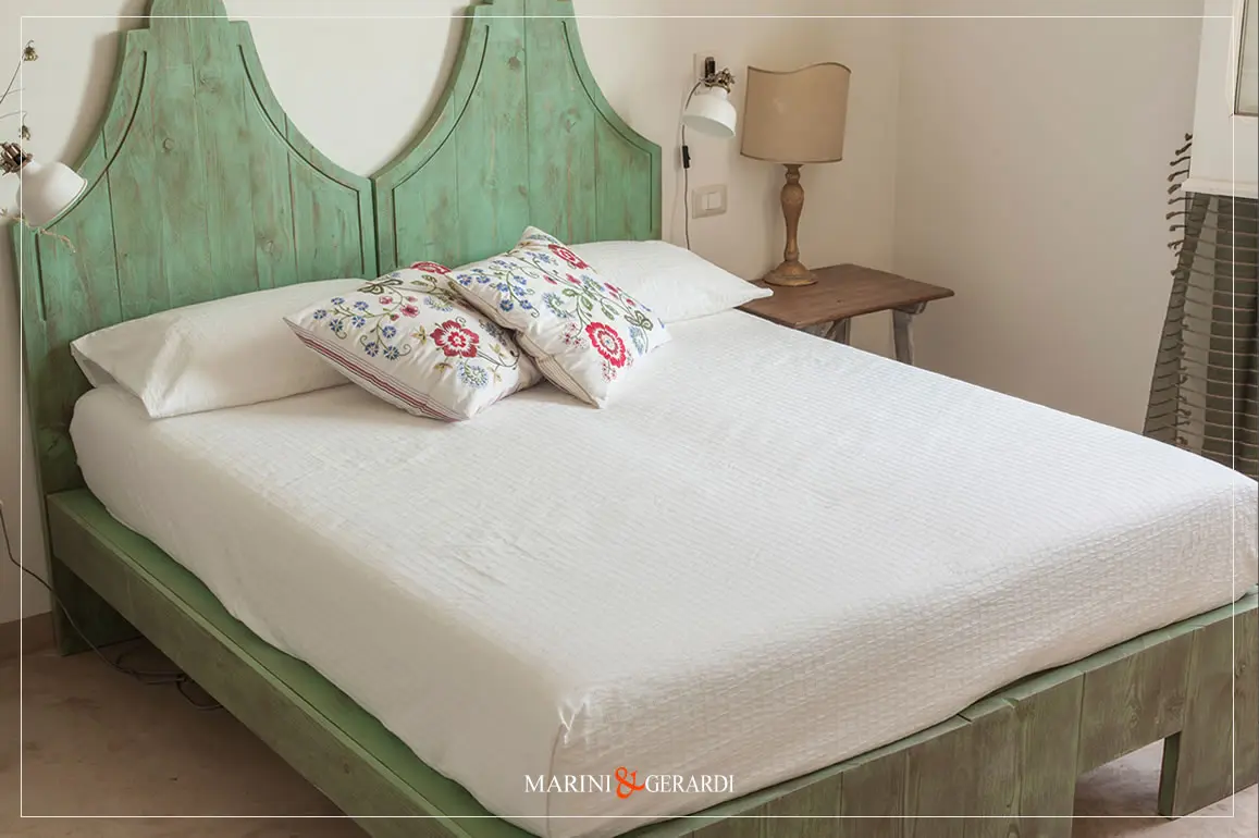 letto matrimoniale shabby legno massello due testate verde