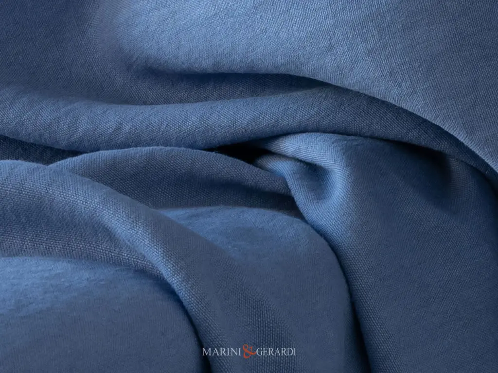 lino cuoio very peri pantone 2022 pervinca alta qualita