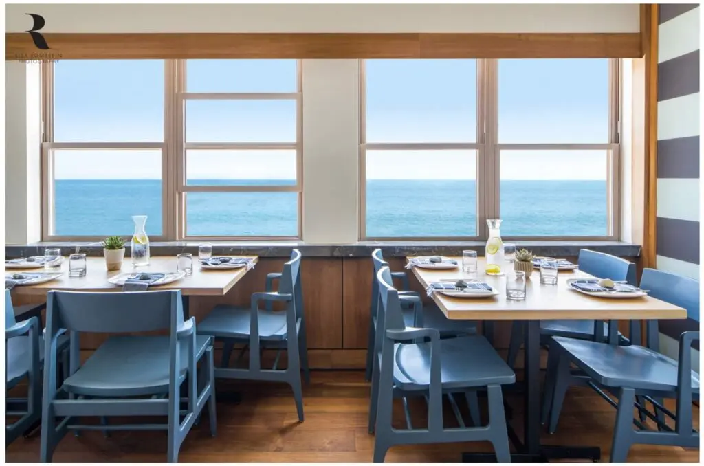 lisa romerein fotografa malibu beach inn sala pranzo
