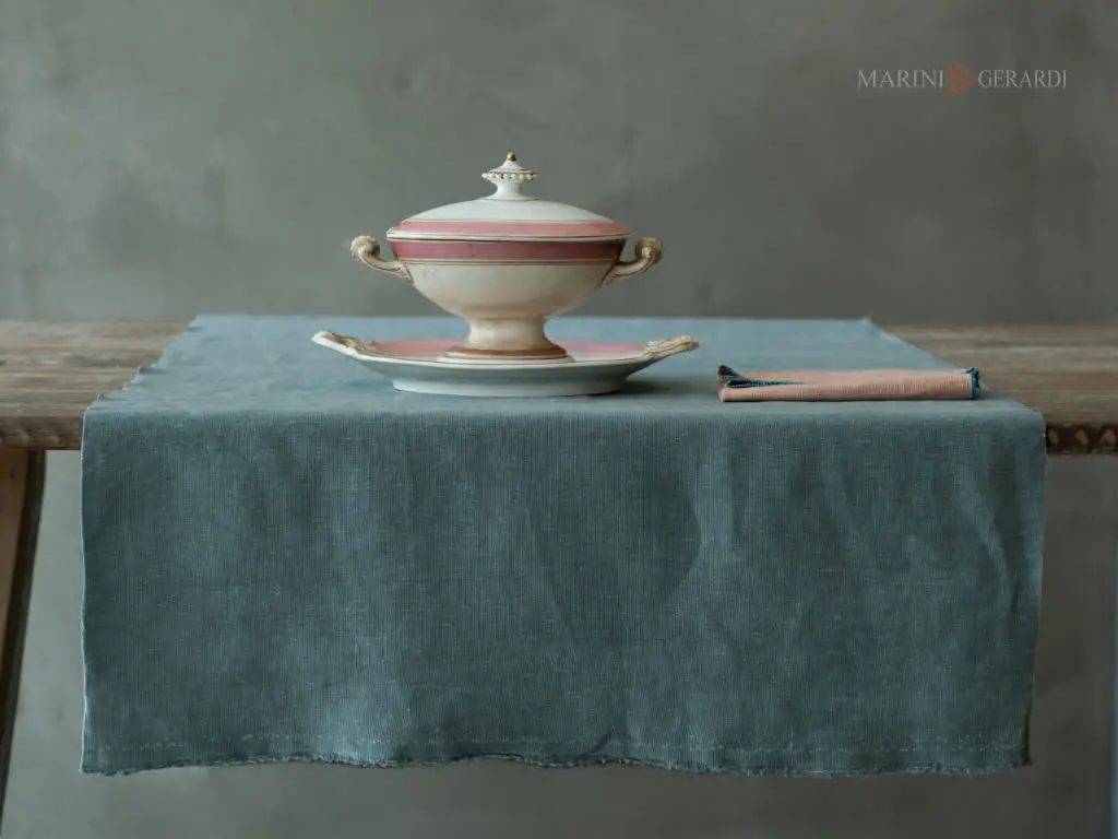 mustang runner elegante in lino prelavato blu nuvolo