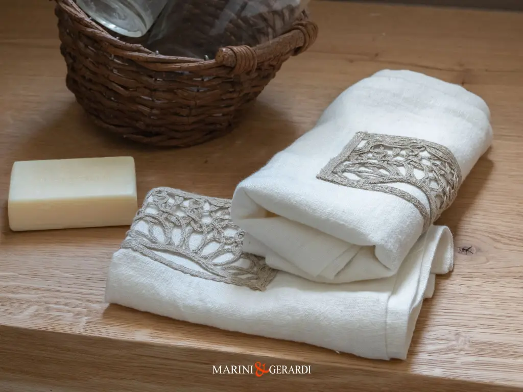 set asciugamani lino ricamato prodotto alta qualita