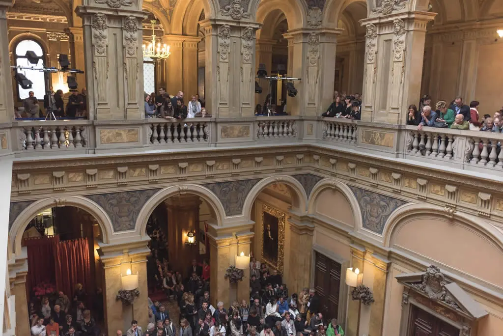 villa erba como logione interno antico