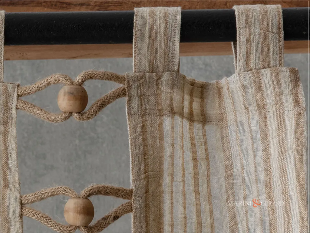 tende a vetro shabby in lino stropicciato asole passamaneria