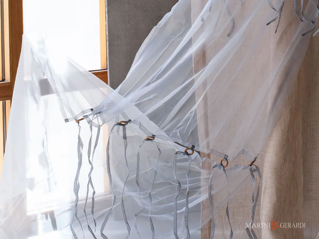 tende soggiorno lino canapone con telo in organza lilla