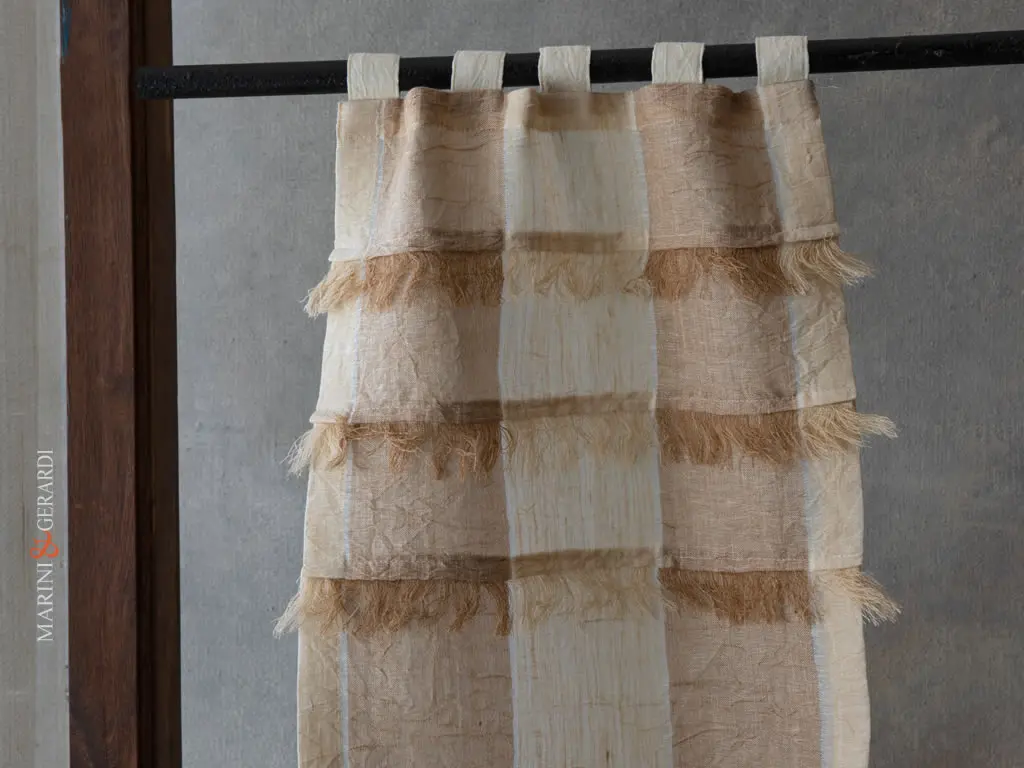 tendine da cucina shabby con frange e asole