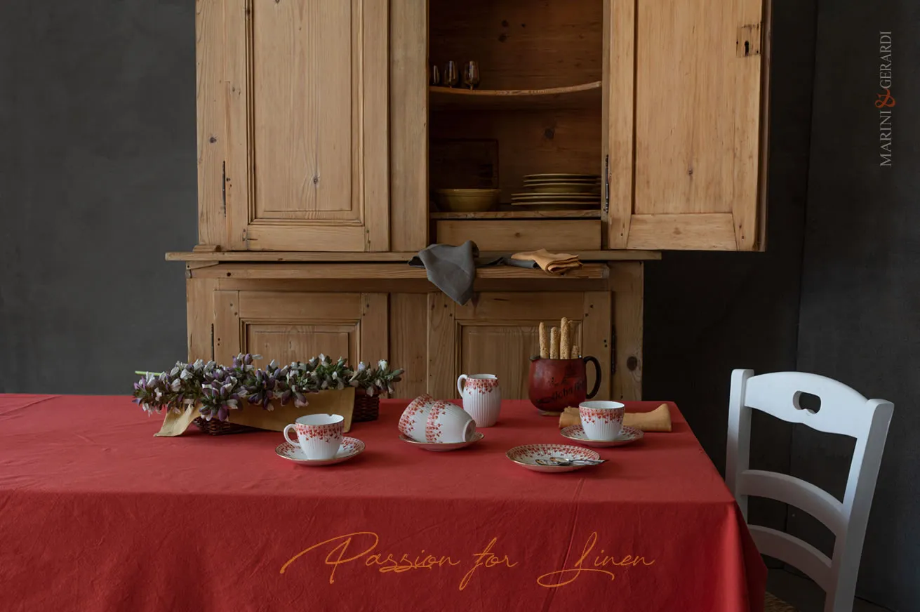 tendenze arredo estate Inverno a tavola tovaglie in puro lino