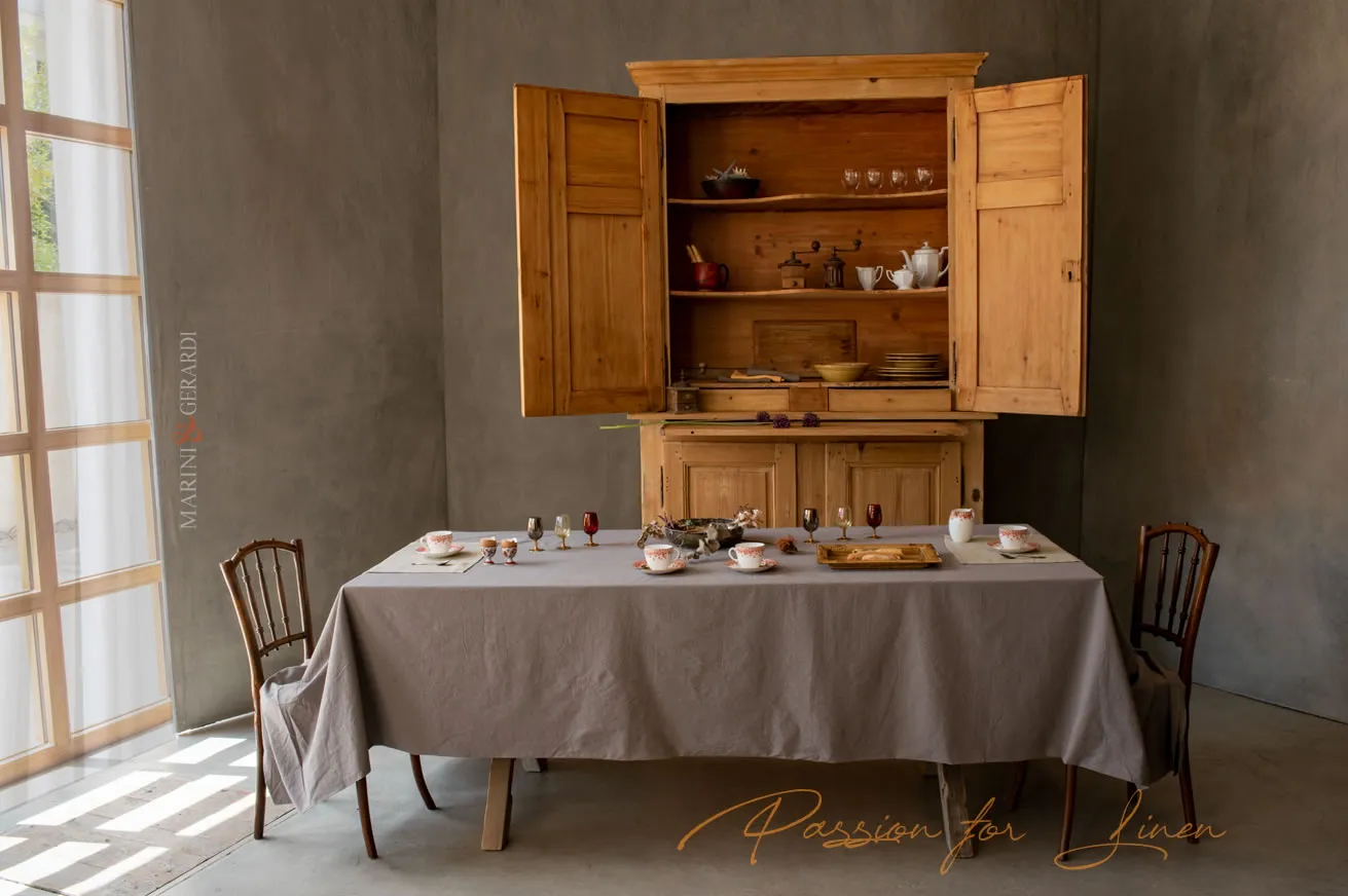 tendenze arredo 2022 un estate a tavola in puro lino