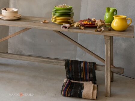 tavolo consolle ingresso vintage per arredare retro divani