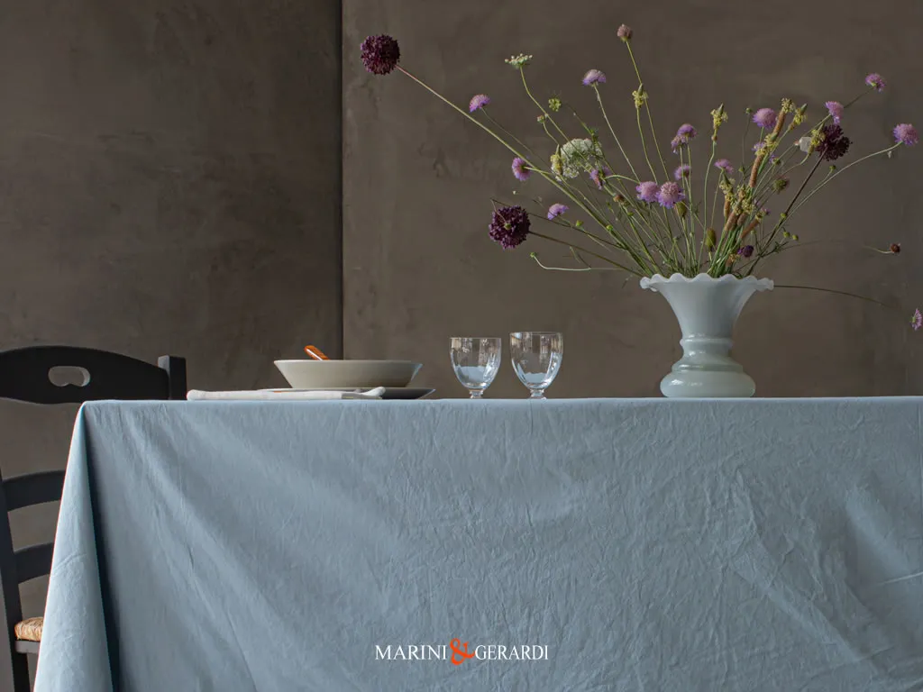 tovaglia di lino stropicciato blu orizzonte collezione vintage