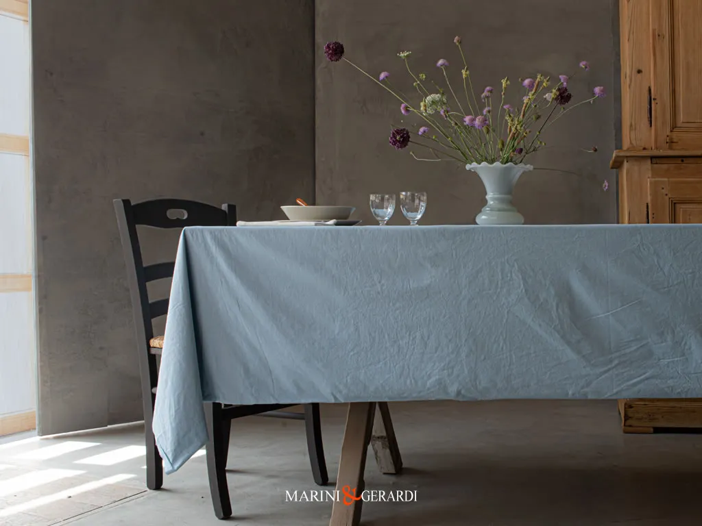 tovaglia di lino stropicciato orizzonte blu collezione vintage