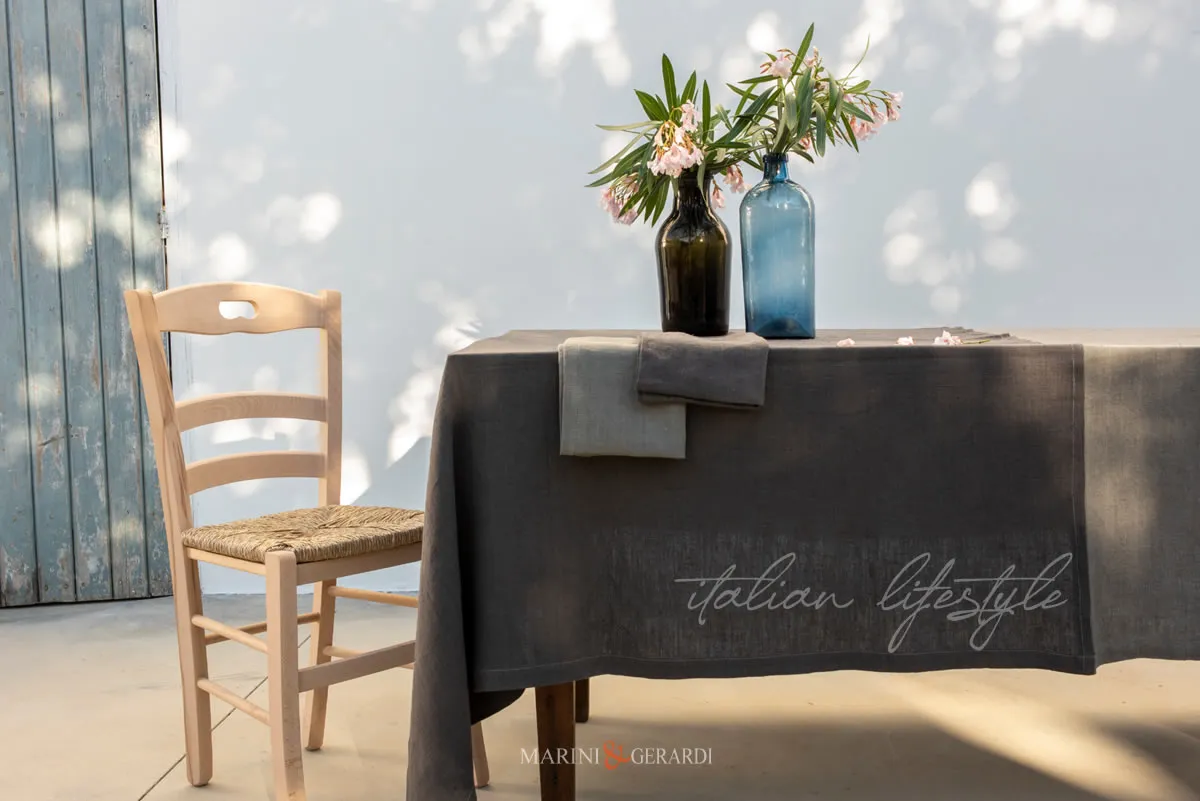 tovaglia da tavola tovaglioli in lino grigio