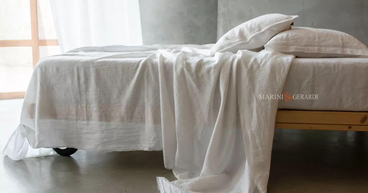Completo lenzuola matrimoniali in lino stropicciato bianco
