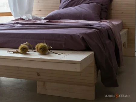 Letto matrimoniale legno massello naturale con seduta gastone